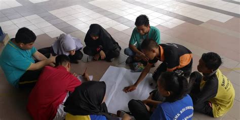 There are so many places to see and things to do in kota kinabalu the beautiful capital city of sabah, malaysia, a part of the borneo island. English in Camp Peringkat Daerah Kota Kinabalu. - Pejabat ...
