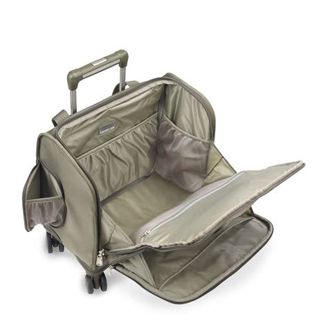 Maybe you would like to learn more about one of these? Rolling cabin spinner | Briggs & riley, Cabin bag, Briggs ...