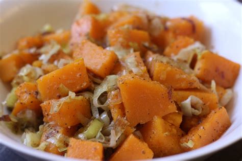 Roasting butternut squash brings out its inherent sweetness, which is enhanced by cooking at a high temperature. How to cook butternut squash EASILY! (And a yummy recipe ...