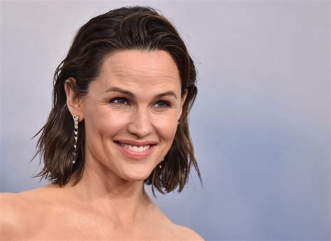 Does Jennifer Garner Have Something to Tell Us? | Flipboard