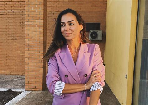 When and where vanessa martins was born? Vanessa Martins defende: "Vergonha devia ser deitar comida fora"
