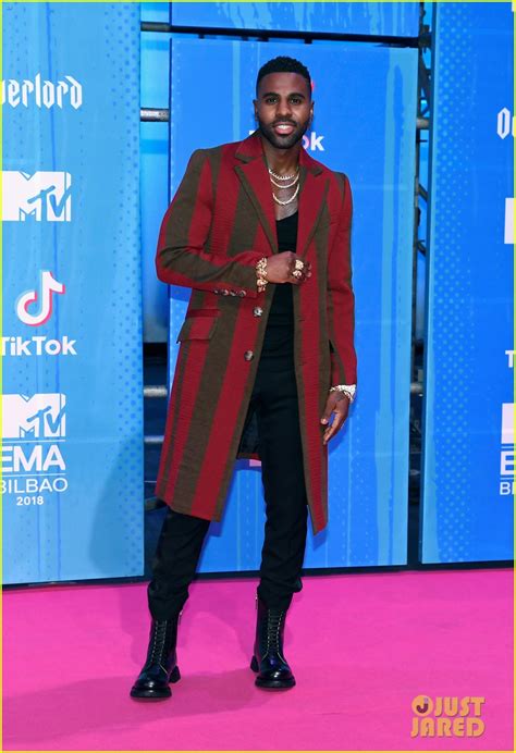 Jason Derulo Sofia Reyes Step Out At MTV EMAs 2018 Photo 4175317