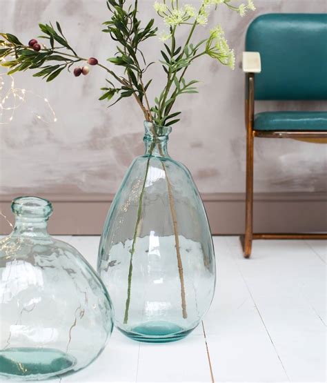 Beautiful Bottle Vases For Spring Blossoms And Beyond Colourful