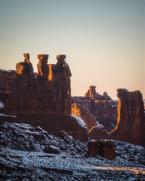 Three Gossips In Arches National Park Oc 1879x2349 Full Credits To