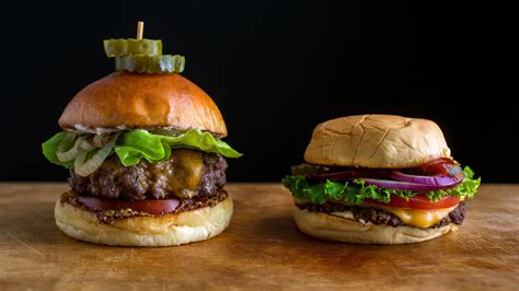 My recipe is a lot like the butter burgers you'll find in popular restaurants all over the state. Hamburgers (Diner Style) Recipe - NYT Cooking