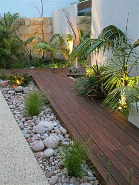 62 Beautiful Front Yard Rock Garden Ideas