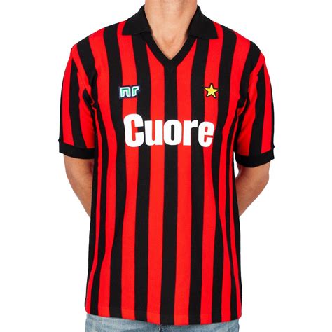 Das trikot von ac milan ^^. Ennerre - AC Milan Offiziele Replik Retro Trikot 1983-1984 ...