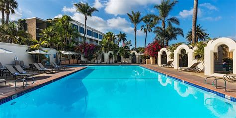 Bahia Resort Hotel San Diego Ca What To Know Before You Bring Your