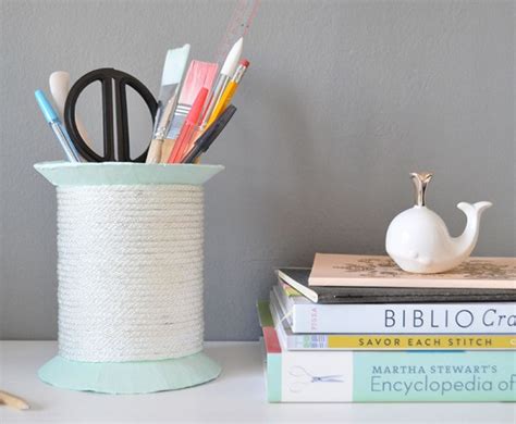 How To Make A Giant Spool Of Thread Pencil Holder Recycled Crafts