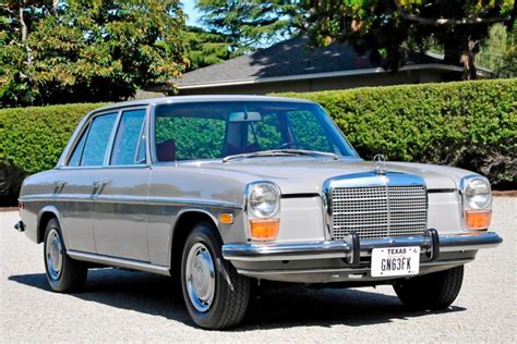 1972 Mercedes Benz 220d 4 Speed For Sale On Bat Auctions Sold For