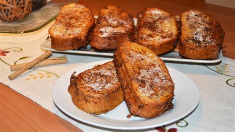 Casadielles or casadiella is a typical sweet from asturias. traditional spanish desserts