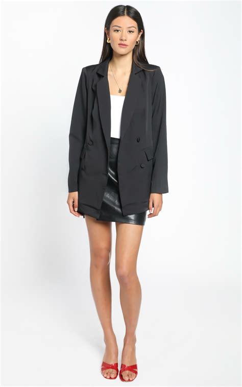 Radiate Confidence Blazer In Black Showpo