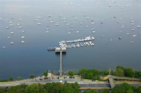 Bayside is a thriving coastal village with everything you need just outside your door. Bayside Marina in Bayside, NY, United States - Marina ...