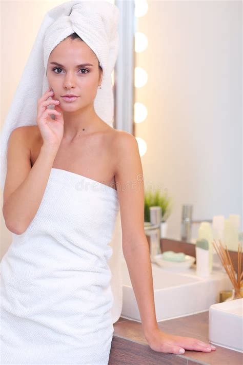 Young Attractive Woman Standing In Front Of Bathroom Mirror Stock Image Image Of Girl