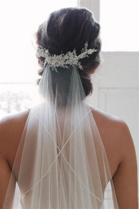 Long Hair Wedding Hairstyles Down With Veil Brides Com Wedding