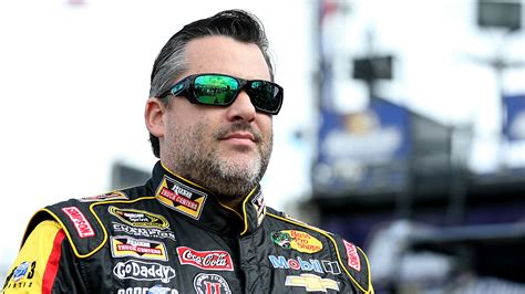 Tony Stewart pays more than NASCAR fine for emotional outburst