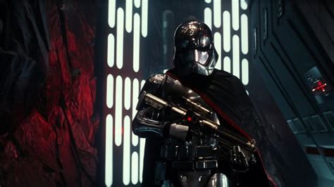 Star Wars Fans Crash Ticket Sites As New Trailer Premieres News