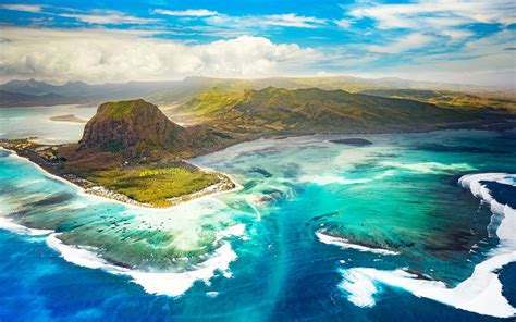 Theres An Underwater Waterfall In Mauritius Travel Leisure