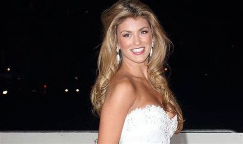 Theres Been A Little Mix Up Amy Willerton Denied She Is Dating Joey