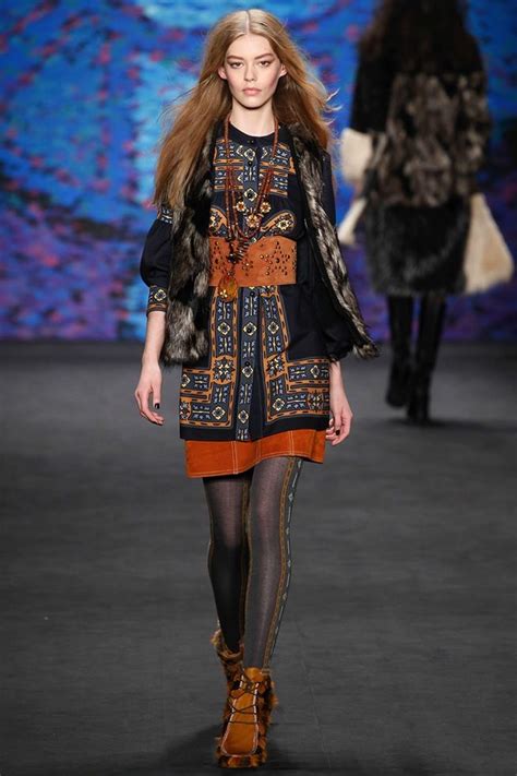 Discover nowfashion, the first real time fashion photography magazine to publish exclusive live fashion shows. Anna Sui- Fall 2015 | Anna sui fashion, Fashion, Fashion ...