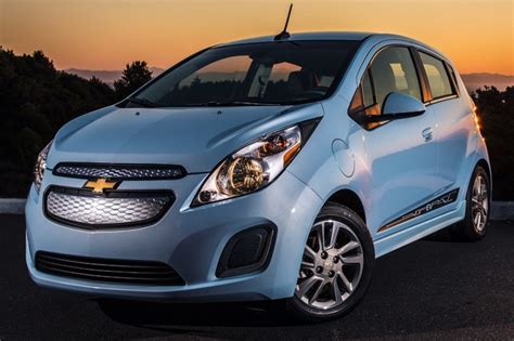 2015 Chevy Spark Ev Review And Ratings Edmunds