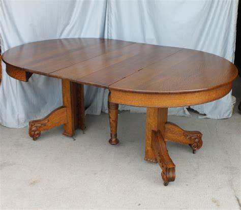 Table (information), a data arrangement with rows and columns. Bargain John's Antiques | Antique Round Oak Dining Table - 45 inches Diameter with three Leaves ...