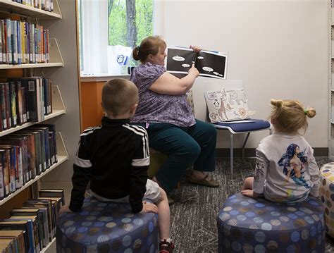 storytime at cleveland elkhart public library