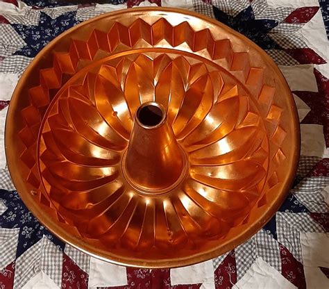 9 In Decorative Copper Bundt Cake Baking Pan Etsy