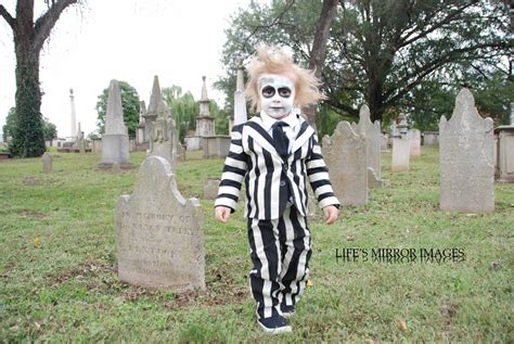 Diy decoration ideas for birthday parties. Life's Mirror Images: DIY Beetlejuice costume