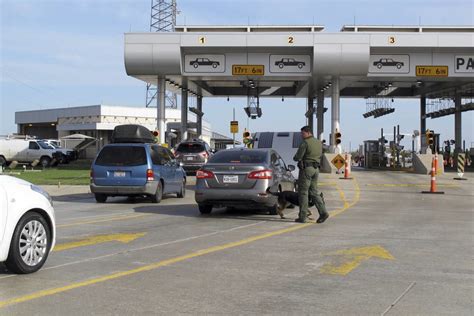 border patrol s checkpoints overlooked in debate over wall news