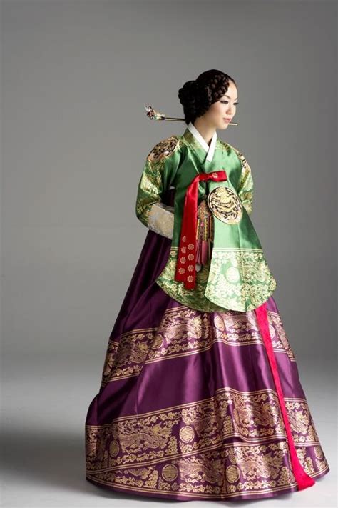 Pin By Aikyo Joya On Hanbok Korean Traditional Dress Traditional