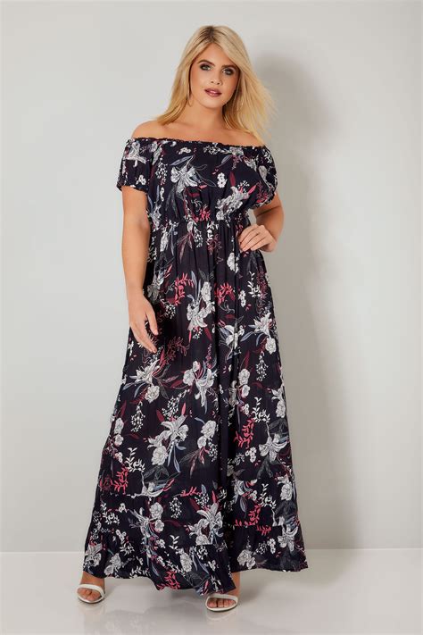 Je veux trouver une belle robe pour une soirée ou élégante pas cher ici robe longue esprit boheme chic. Robe Longue Bohème Bleu Marine Avec Fleurs et Séquins ...