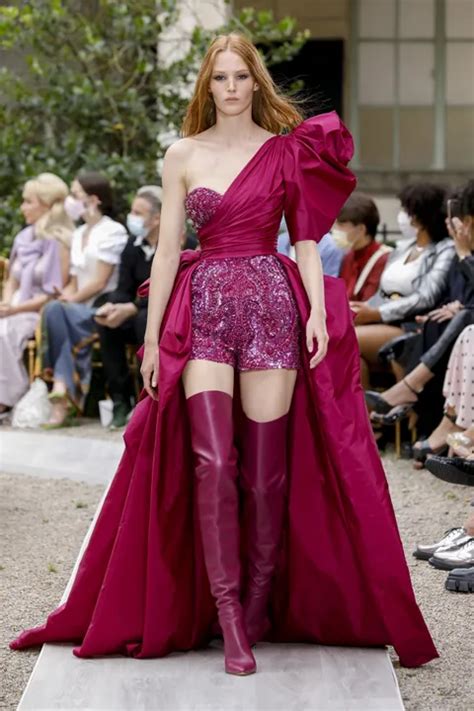 Zuhair Murad Fall 2021 Couture Collection In 2021 Couture Fashion