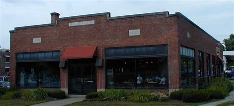 Maybe you would like to learn more about one of these? Vermont Car Showrooms & Dealerships | RoadsideArchitecture.com