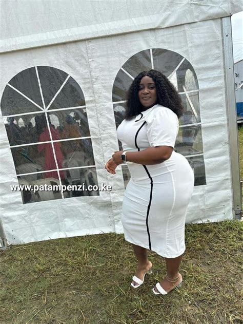 Doris Single Sugar Mummy In Mombasa Is Looking For A Guy For Hookup