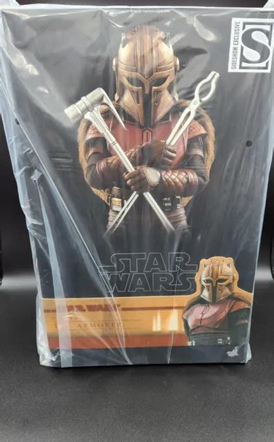 HOT TOYS STAR Wars The Mandalorian Armorer Action Figure TMS044 235