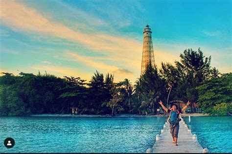 Okelah itu sejarahnya, tapi 'kan itu dulu?? Agung Fantasi Waterpark Widasari Kabupaten Indramayu, Jawa ...