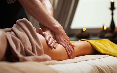 Efficacité Des Massages Aux Huiles Essentielles