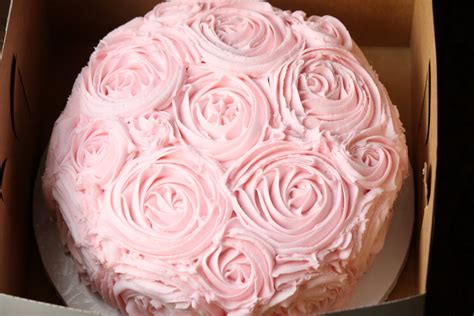 A Perfect Bite Pink Rose Cake