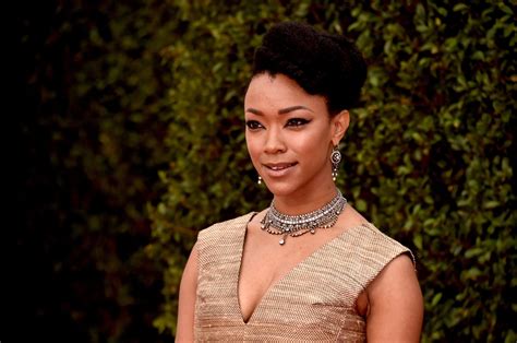  Sonequa Martin-Green For Stand Up To Cancer - Essence