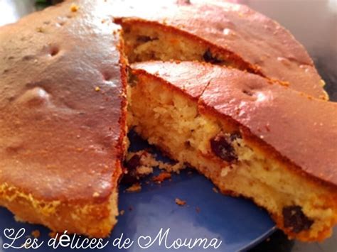 Gâteau au yaourt à la poudre d amande et Cranberry les délices de Mouma