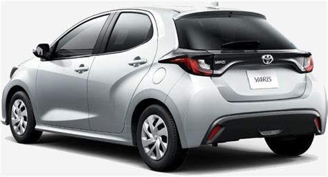 New Toyota Yaris Back Picture Rear View Photo And Exterior Image
