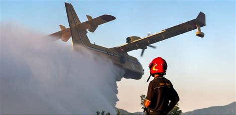 Jun 19, 2021 · covid in italia, 3.558 nuovi casi e 10 morti nelle ultime 24 ore. Gli incendi che bruciano il Sud e gli elicotteri rimasti a ...