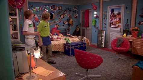 Suite Life On Deck 2x01 The Spy Who Shoved Me Suite Life On Deck Image 28852786 Fanpop