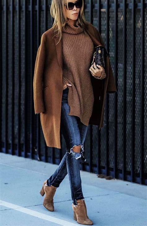 This Easy Winter Outfit Formula Is All Over Pinterest Chic Winter