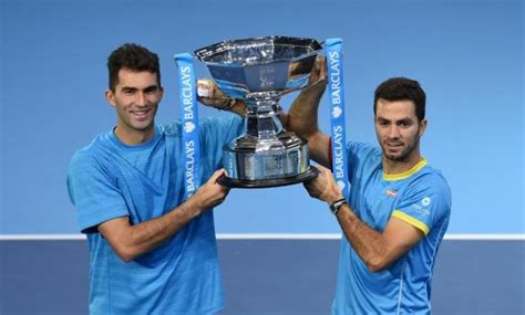 He turned pro in 2003 and reached the men's doubles finals of the 2010, 2011 and 2012 wimbledon championships with robert lindste. Rojer en Tecau zetten kroon op 2015.