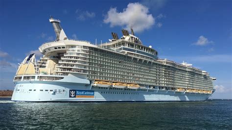 Oasis of the seas is the first of its class and one of the best cruise ships for couples. Oasis of the Seas returning to Port Canaveral after 277 ...