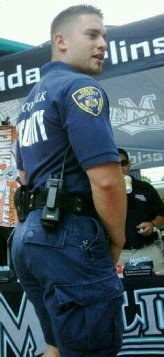 Pin By Iwanitall Varietyguy On All M A L E Men In Uniform Men Hot Cops