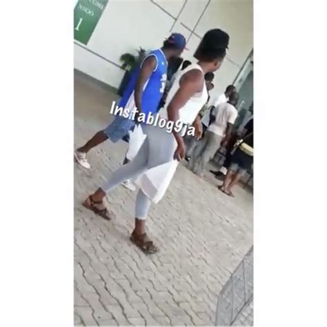 Yahoo Boys Fighting Over Money, Abandon Their Fight To Assault Security Guard - Crime - Nigeria