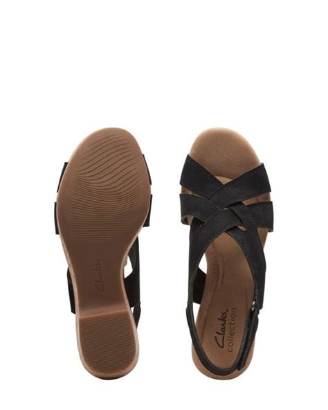 Clarks Giselle Flora Leather Platform Sandal In Black Lyst